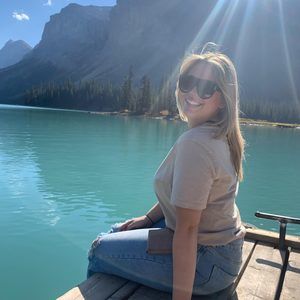 Meet your Posher, Amy